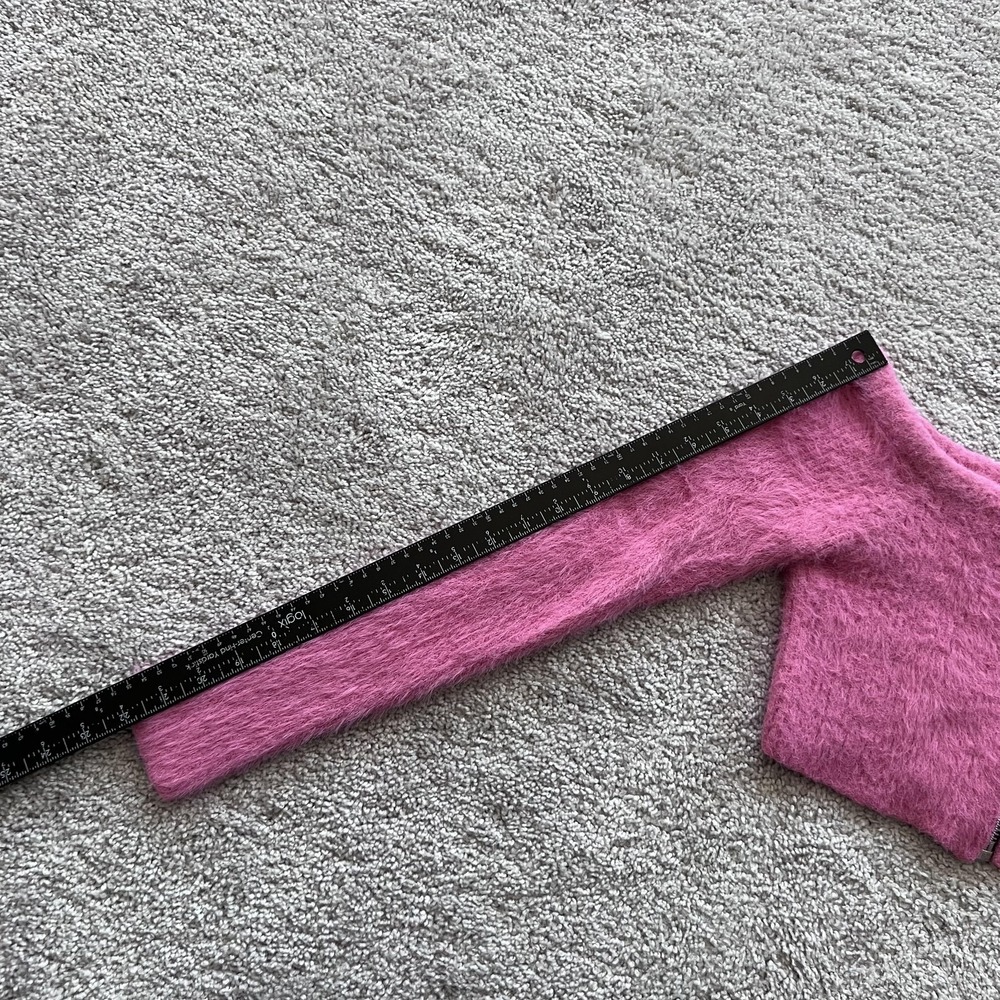 The Ragged Priest Eyelash Fuzzy Knit Sweater‎ Womens S Pink Crop Zip - Picture 11 of 12